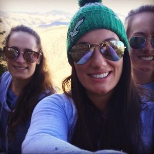 Meet your Posher, Jackie